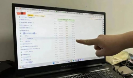 qq吃瓜爆料群贴吧,贴吧热议背后的真相